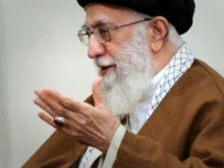 خامنه‌ای در دیدار با پوتین خواستار حذف دلار برای «بی‌اثر» شدن تحریم‌های آمریکا شد