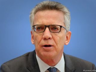 انتقاد شدید مقامات سیاسی آلمان از آتش ‌زدن پرچم اسرائیل.