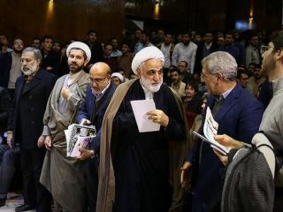 ده برگ از کارنامه محسنی اژه‌ای، از سوتی‌ تا سوت.