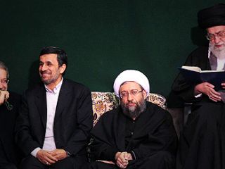 نماینده خامنه ای در سپاه: پیامبر و حضرت علی هم اشتباه کردند و عذرخواهی نکردند، حالا چرا ما باید عذرخواهی کنیم؟