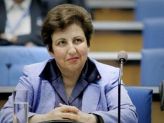 شیرین عبادی برنده نوبل صلح به معترضان: در خیابان بمانید و فریب جمهوری اسلامی را نخورید