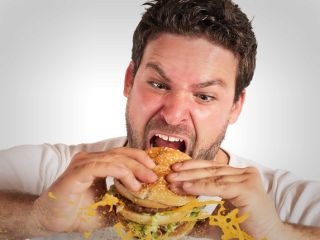 به این علت، تند غذا نخورید