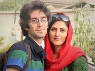 اعتصاب غذای آرش صادقی در اعتراض به ضرب ‌و شتم همسرش گلرخ ایرایی.