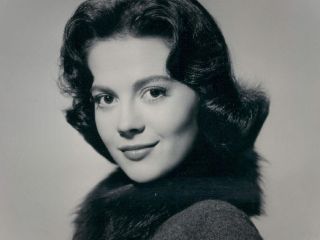 پلیس از شوهر هنرپیشه معروف آمریکایی در ارتباط با مرگ او تحقیق می‌کند