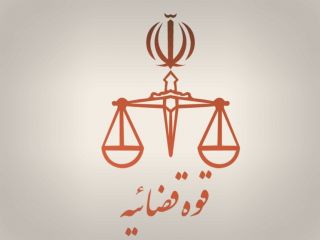 وکیلی که در مورد معترض جان‌باخته تحقیق می‌کرد به «۹ فقره اتهام» متهم شد