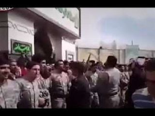 تجمع  سپاه و بسیج با شعارهای اعدام و کشتار دراویش با اسکورت کامل ناجا