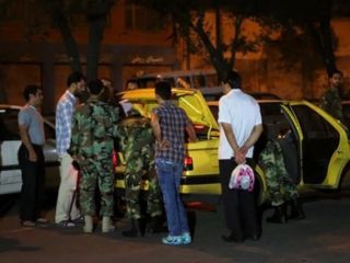 یک مقام بسیج از بازداشت ۵۰ دختر و پسر در یک «پارتی» در لواسان خبر داد