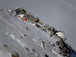 سازمان هواپیمایی کشوری: کوهنوردان احتمال قوی می‌دهند جعبه سیاه را یافته‌اند