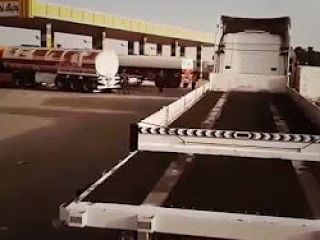 پمپ بنزین خلیج فارس ماهشهرمخصوص کامیونهای عراقی - ویدیو