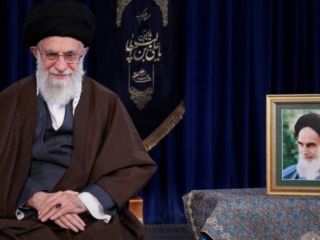 آیت‌الله خامنه‌ای مدعی تبدیل تهدیدهای منطقه‌ای علیه ایران به «فرصت» شد