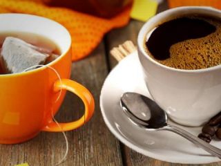 به این ۵ دلیل به جای قهوه چای بنوشید