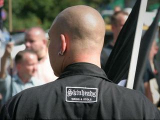 برگزاری جشن تولد هیتلر؛ جنبش «برابری آریائی» قدرت‌نمایی کرد