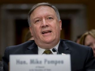 کمیته سنای آمریکا انتصاب مایکل پمپئو به وزارت خارجه را تایید کرد