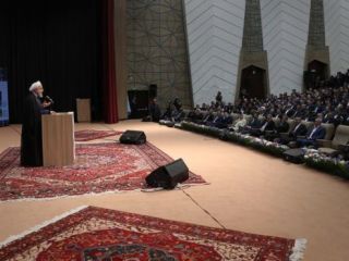 حسن روحانی گفت ترامپ 'برج‌ساز' است و از سیاست چیزی نمی‌داند