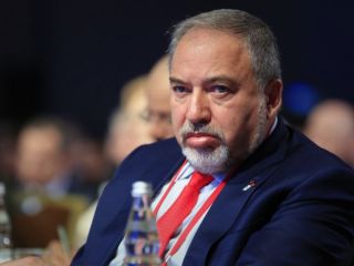 سفر لیبرمن به واشینگتن برای مذاکره با مقام های آمریکا درباره ایران