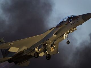 مقامات آمریکا: جنگنده‌های اسرائیل عامل حمله یکشنبه شب به انبار موشکی ایران در سوریه بودند‎‎