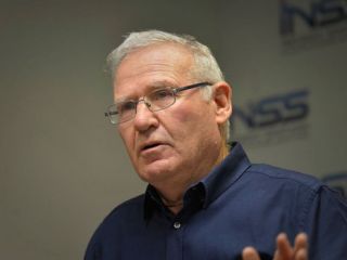 کارشناس نظامی اسرائیلی: حکومت ایران برای وارد آوردن ضربه به اسرائیل تصمیم می گیرد