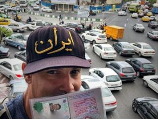 گردشگر آمریکایی: ایرانی‌ها تروریست نیستند اما وحشتناک رانندگی می‌کنند!