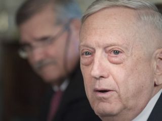 متیس: آمریکا برای جلوگیری از دستیابی ایران به سلاح‌ اتمی با متحدانش همکاری می‌کند