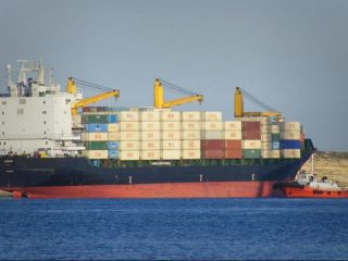 دو شرکت‌ بزرگ کشتیرانی در همکاری با ایران بازنگری می‌کنند