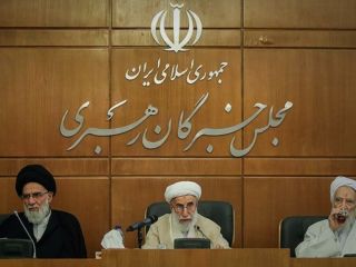 واکنش مجلس خبرگان به خروج آمریکا از برجام: روحانی عذرخواهی کند