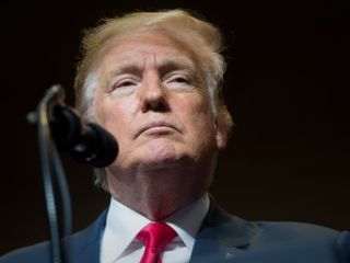 دونالد ترامپ: تولید جهانی برای جبران کاهش صادرات نفت ایران کافی است