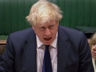 بوریس جانسون: اگر رژیم ایران تغییر کند، شاید قاسم سلیمانی رهبر شود