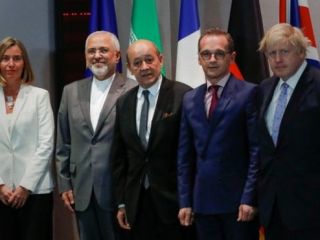 اروپا به دنبال راه حلی فوری برای نجات برجام است