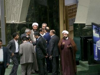 جنجال در مجلس ایران در زمان بررسی لایحه الحاق به کنوانسیون مقابله با تامین مالی تروریسم