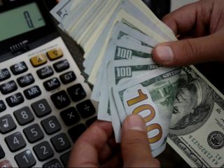 لیر ترکیه به شدت سقوط کرد