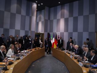 یک مقام ایرانی: انتظار داریم اروپا تا هفته آینده بسته پیشنهادی‌اش درباره برجام را ارائه کند