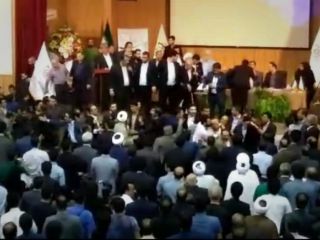 کنگره حزب اعتماد ملی به تشنج کشیده شد