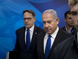 با بالا گرفتن تنش با ایران، مقام های آذربایجان و اسرائیل ملاقات می کنند