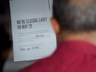 تعطیلی هشت هزار قهوه‌فروشی استارباکس برای آموزش دوری از 