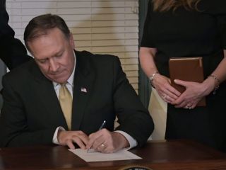 وزیر خارجه آمریکا گزارش سالانه آزادی مذهبی را منتشر کرد؛ ایران در کنار عربستان از ناقضان آزادی مذهبی