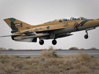 یک جنگنده ارتش ایران در استان اصفهان سقوط کرد