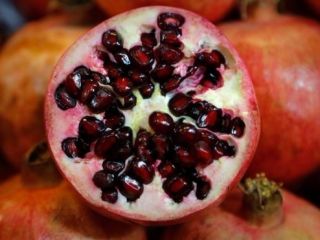 مرگ یک نفر در استرالیا در اثر خوردن انار آلوده به هپاتیت