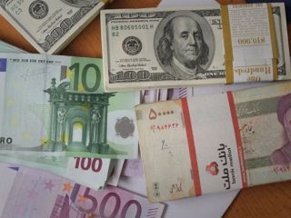 فاکس نیوز: دولت اوباما مجوز داد که جمهوری اسلامی در بانک عمانی ریال را به یورو تبدیل کند