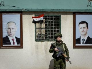 رویترز: اعتراض نیروهای مورد حمایت ایران به استقرار نیروهای روسی در مرز سوریه و لبنان