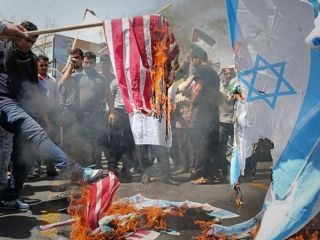 جانشین فرمانده سپاه: با ده‌ها موشک به اسرائیل پیغام دادیم