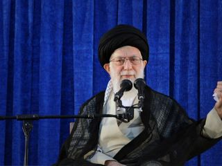 آیت‌الله خامنه‌ای اظهارات نتانیاهو درباره تلاش ایران برای «نابودی یهودیان» را رد کرد