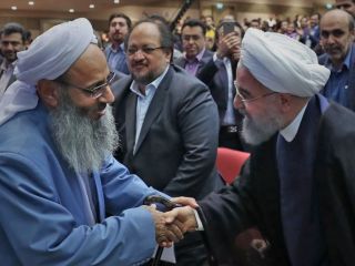 مولوی عبدالحمید: شرایط حضور زنان در نماز عید فطر فراهم شود