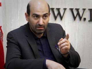 نماینده مجلس ایران: دریافت مجوز برای برگزاری تجمعات از قانون حذف می‌شود