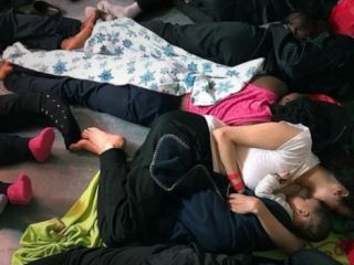 فرانسه تعدادی از مهاجران سرگردان آکواریوس را می‌پذیرد