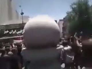 تظاهرات بزرگ کفاشان در باغ سپهسالار تهران - امروز ۲۸ خرداد