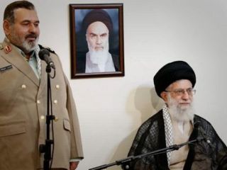 انتقادها از فیروزآبادی به دلیل رد خواسته آیت‌الله خامنه‌ای درباره ویلای ۱۰ هزار متری