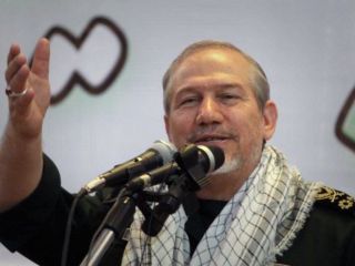 مشاور نظامی خامنه‌ای: در روز نخست حمله عربستان به ایران، ریاض را با هزار موشک می‌زنیم