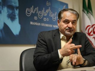 حسین موسویان، دیپلمات پیشین ایران پیشنهاد استعفای روحانی و برگزاری انتخابات زودهنگام را مطرح کرد