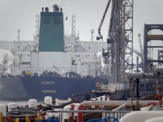 تعدیل موضع آمریکا درباره «به صفر رساندن» صادرات نفت ایران