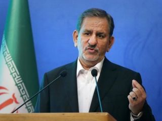 جهانگیری: بخش خصوصی نفت را از بورس بخرد و صادر کند